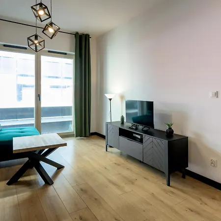 Rentplanet - Czysta Apartment